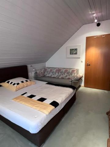 Eching  Zimmer Zum Wohlfuehlen מראה חיצוני תמונה